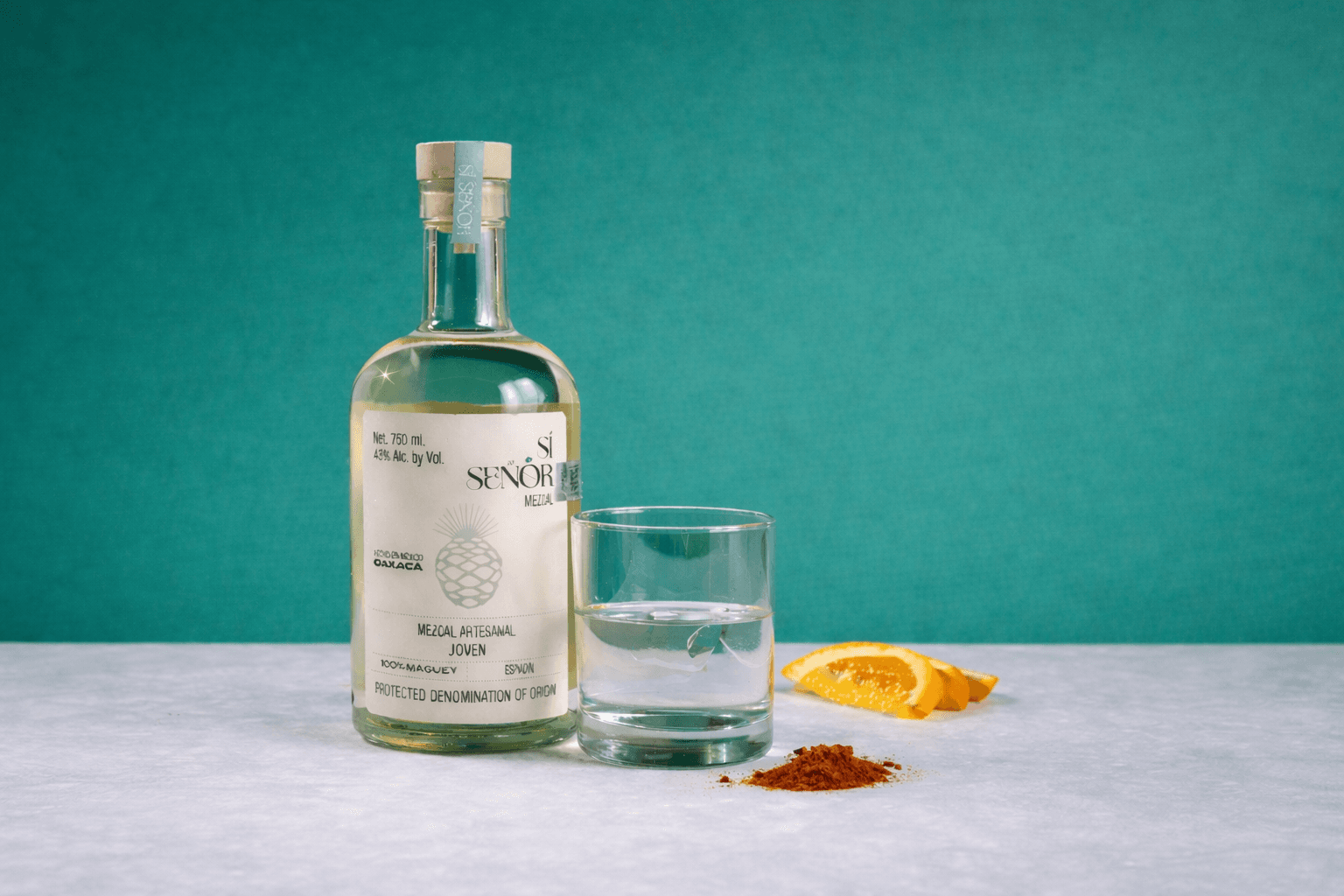 Si Señor Mezcal bottle - 100% Espadín agave, handcrafted in Oaxaca